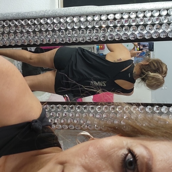 ZUMBA LOVERS TOP - Picture 5 of 5